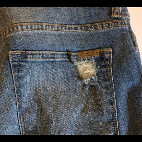 Sneak Peak destroyed boyfriend jeans - Picture 5 of 6